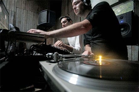 Mp3: Wolf & Lamb – Phil Stone’s Slomotion Sunday – 13.03.2011