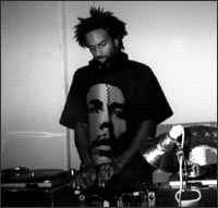 Theo Parrish collecting sounds from Detroit Streets