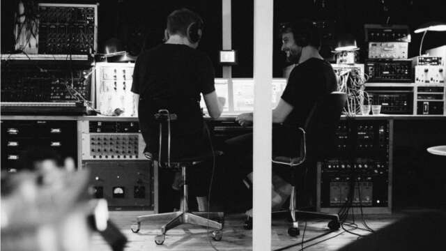 Video ( PARA VOLAR ) Trance Frendz — An evening with Ólafur Arnalds and Nils Frahm