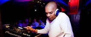 Mp3 : Jerome Sydenham @ XT3 Techno Radio (01-10-2010)