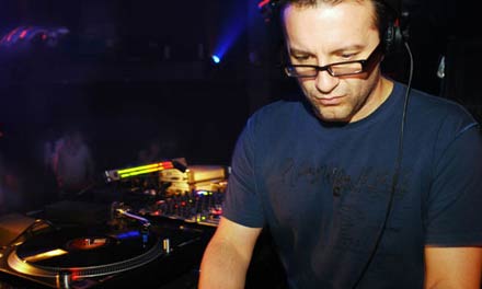 Mp3 : John Acquaviva & Gare Mat K – Progrezo Records on DI 033 (30-12-2010)