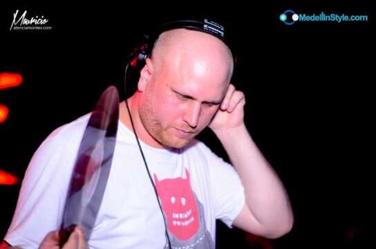 Video: Martinez en Tweak FM