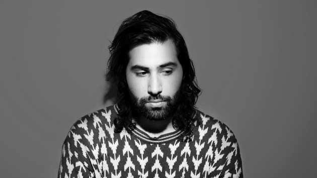 Navid Izadi en Touch of Class