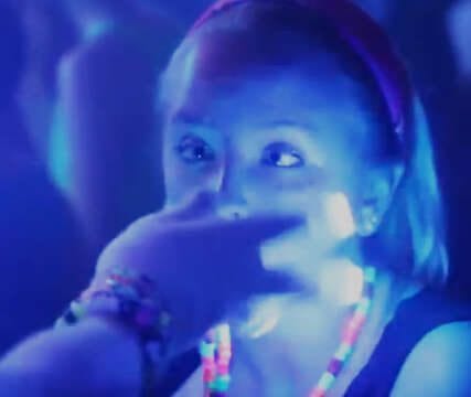 Molly + Glowsticks = Zombie