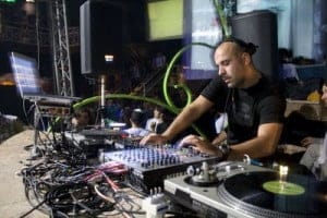 Mp3 : Uto Karem – September 2010 – Promo Mix