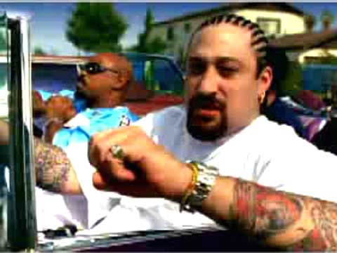 10 famosos que admiten fumar marihuana