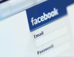 Video: La vida en Facebook by Alex Droner.