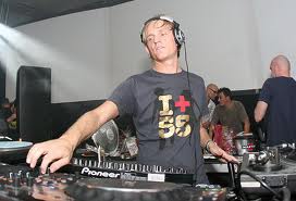 Mp3 : Michel De Hey – MDH Podcast 071 (16.02.2011)