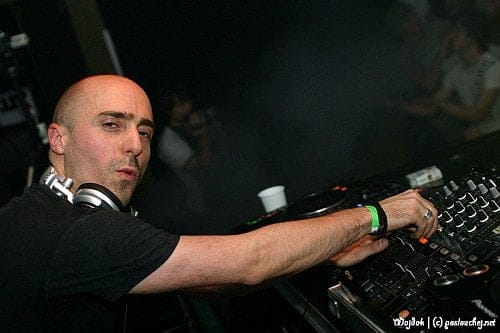 Mp3: Technasia – In Sessions (MaximaFM) (05-11-2011)