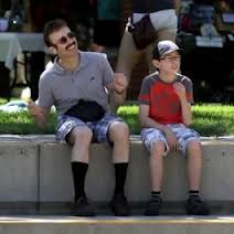 Video: Epic motherfucker chilling E.M. the fuck-out with his son﻿!
