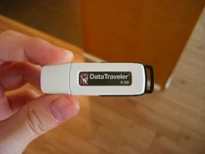 Como eliminar virus Autorun.inf de un dispositivo USB