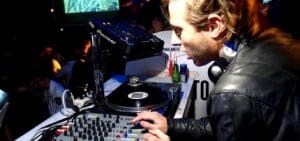 mp3: youANDme @ Noice! Proton Radio (22-09-2010)