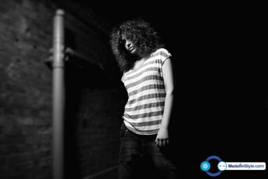 Nicole Moudaber y Adam Beyer retuercen el Techno con su canción “Take Hold”