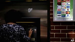 Mucho cuidado!! Peligros y vulnerabilidades de las tarjetas de débito y crédito.