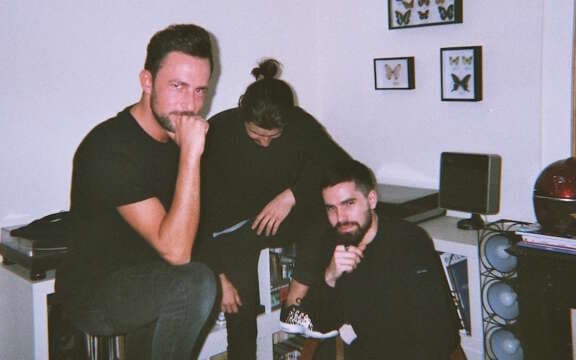 Shlømo & AWB lanzaran el EP Stardust Breaker como Eyssenah