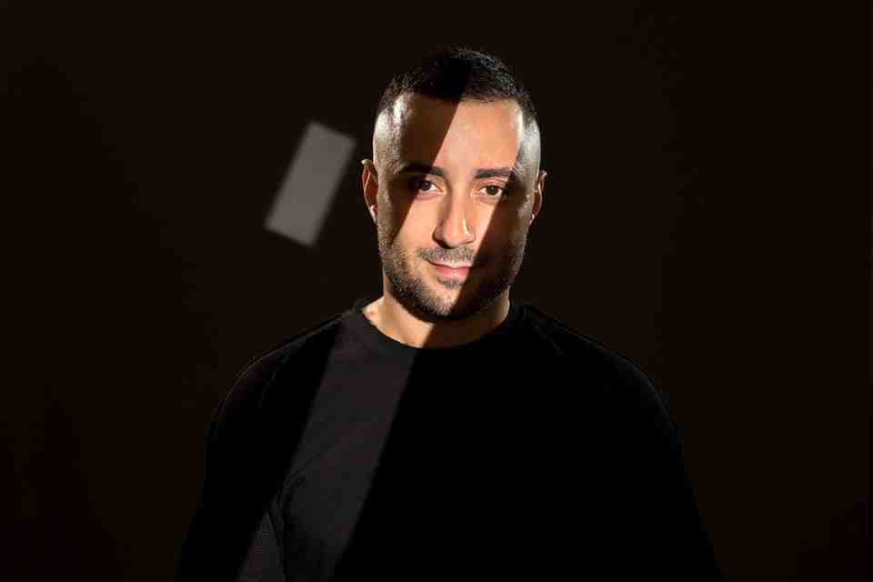 JOSEPH CAPRIATI nos acompaña en la cuarentena COVID-19 con una transmisión musical