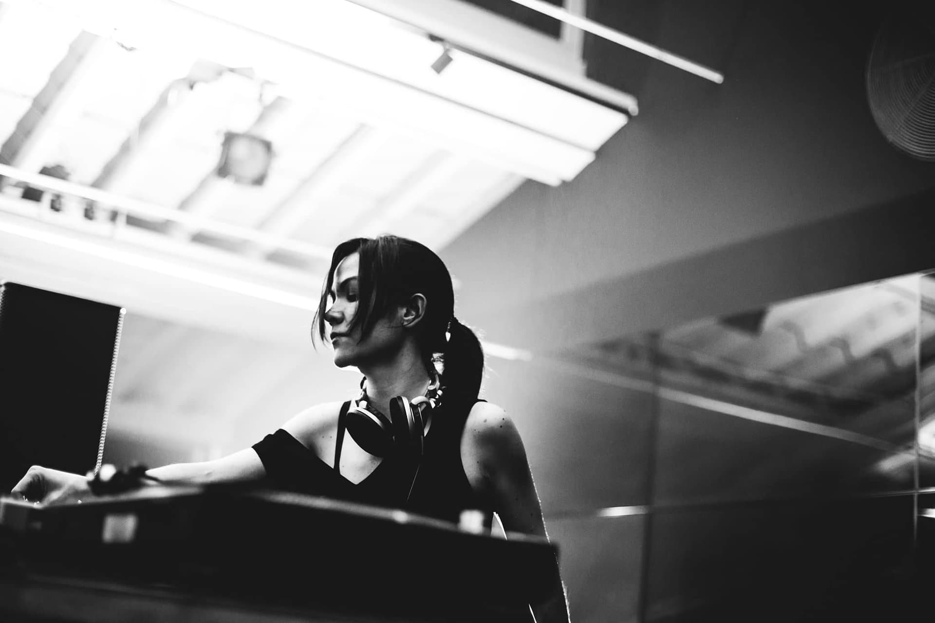 Escucha Alternative Selection de Adriana Lopez para DGTL