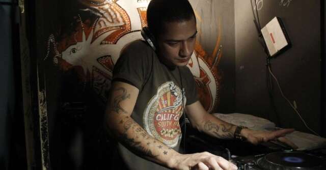 Siria. “… los jóvenes de ese país buscan espacios para divertirse y alejarse del horror de la guerra”.