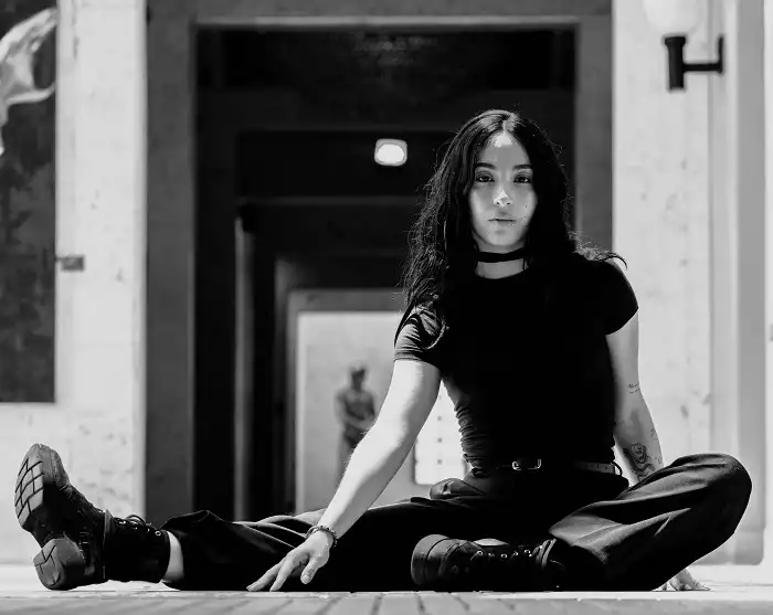 SHAKTI en entrevista: “La única forma de encontrar salidas del laberinto es hacia dentro”