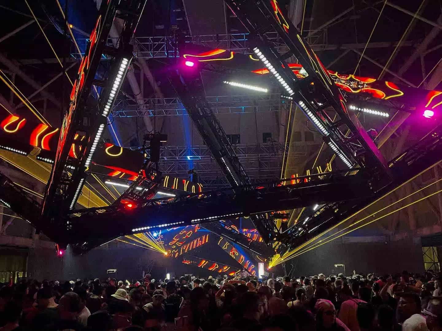 ¡Freedom Medellín 2025 está ardiendo! Revive estos sets imperdibles