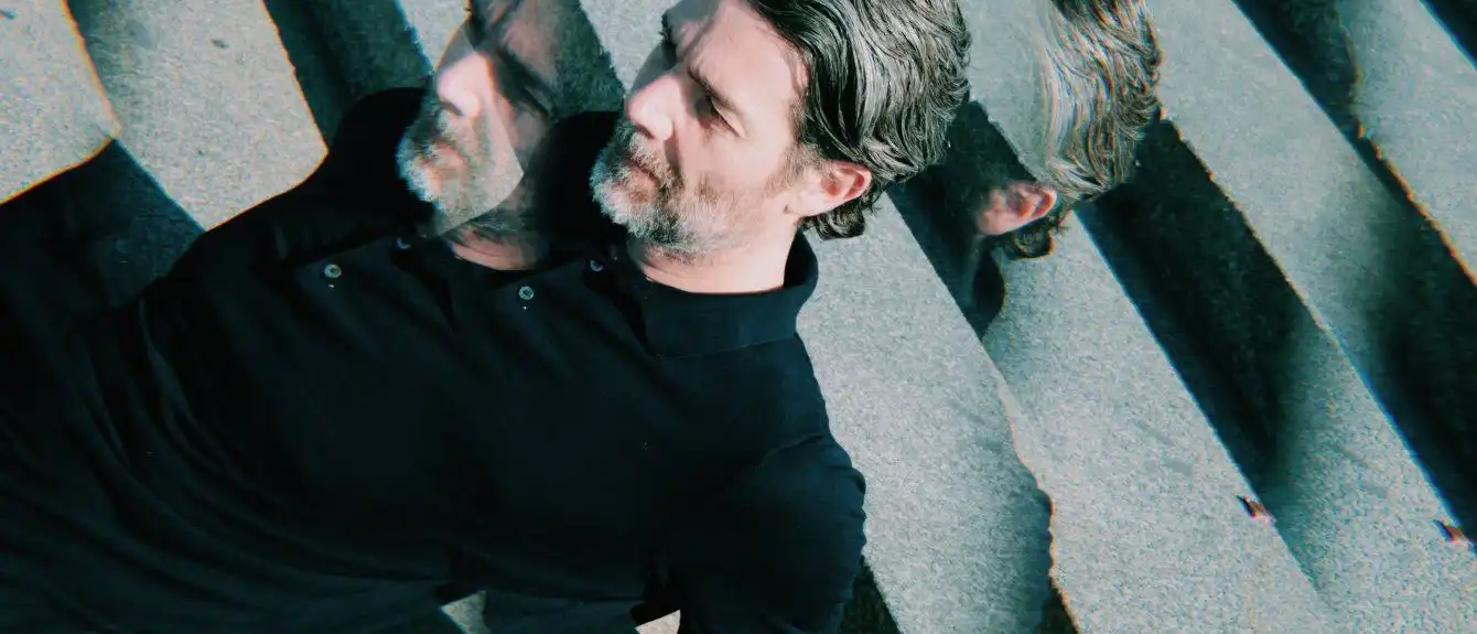 Steve Bicknell: leyenda del techno en vivo este 27 de septiembre.