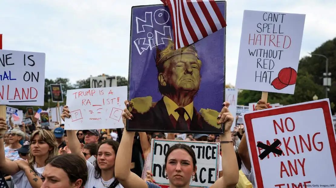 Estados Unidos se levanta contra Trump.