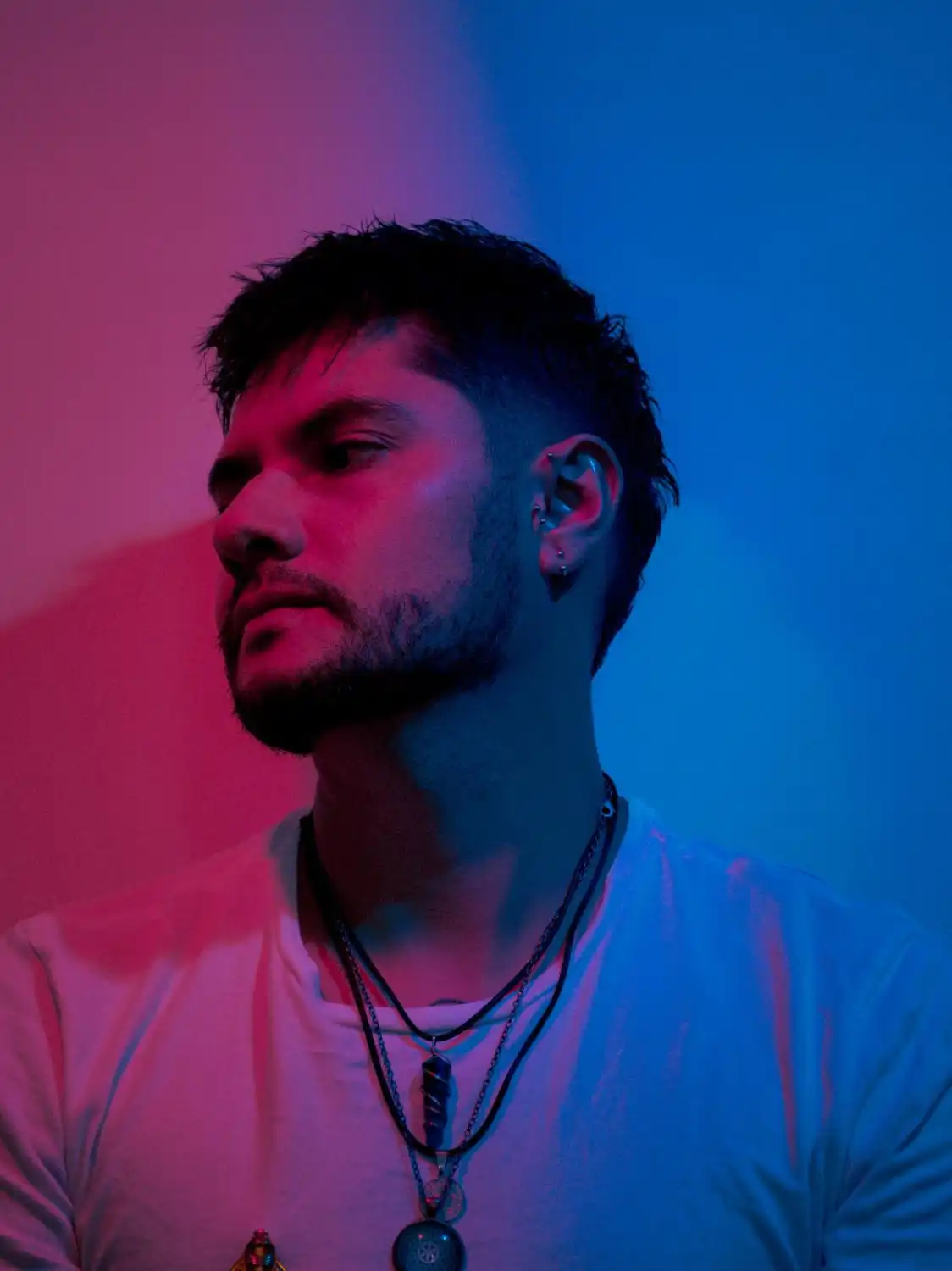 Broken Brain, groove que se quiebra y respira.