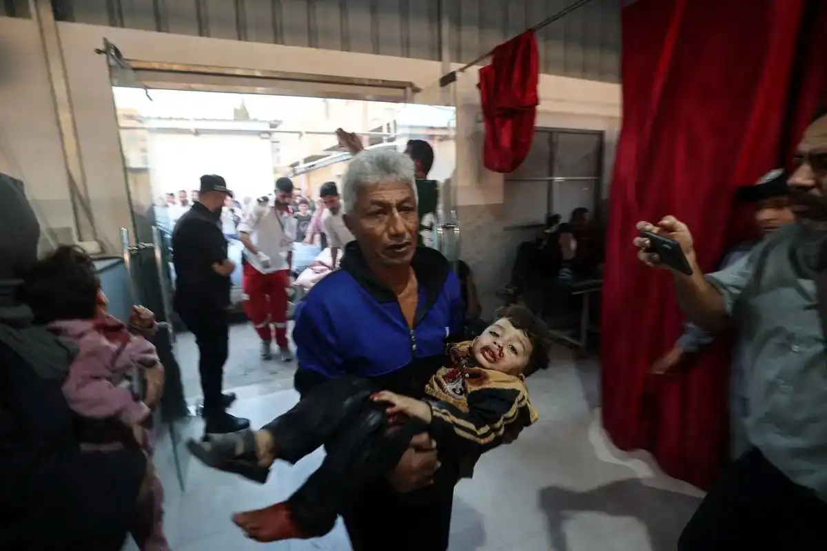 Colapsa el alto al fuego en Gaza: 22 muertos en nuevos bombardeos.