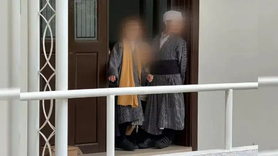 En Antioquia rescatan a 17 niños de una secta, señalada por trata de menores.