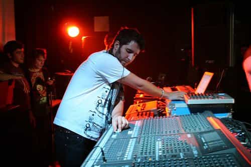 Video Premiere: Mathew Jonson “Metropolis” para min2MAX