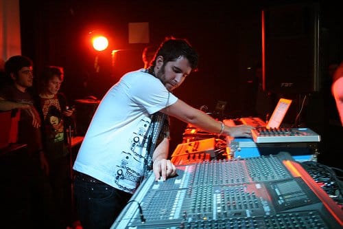Video Premiere: Mathew Jonson "Metropolis" para min2MAX