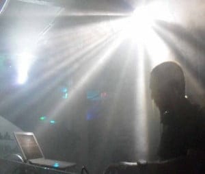 El techno de... Deraout?!!!!!!!!!! (Techno Colombiano)