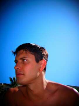 HEARTTHROB wants to be a stripper in Hawaii: MedellinStyle.com 2012 Exclusive Interview ( English )