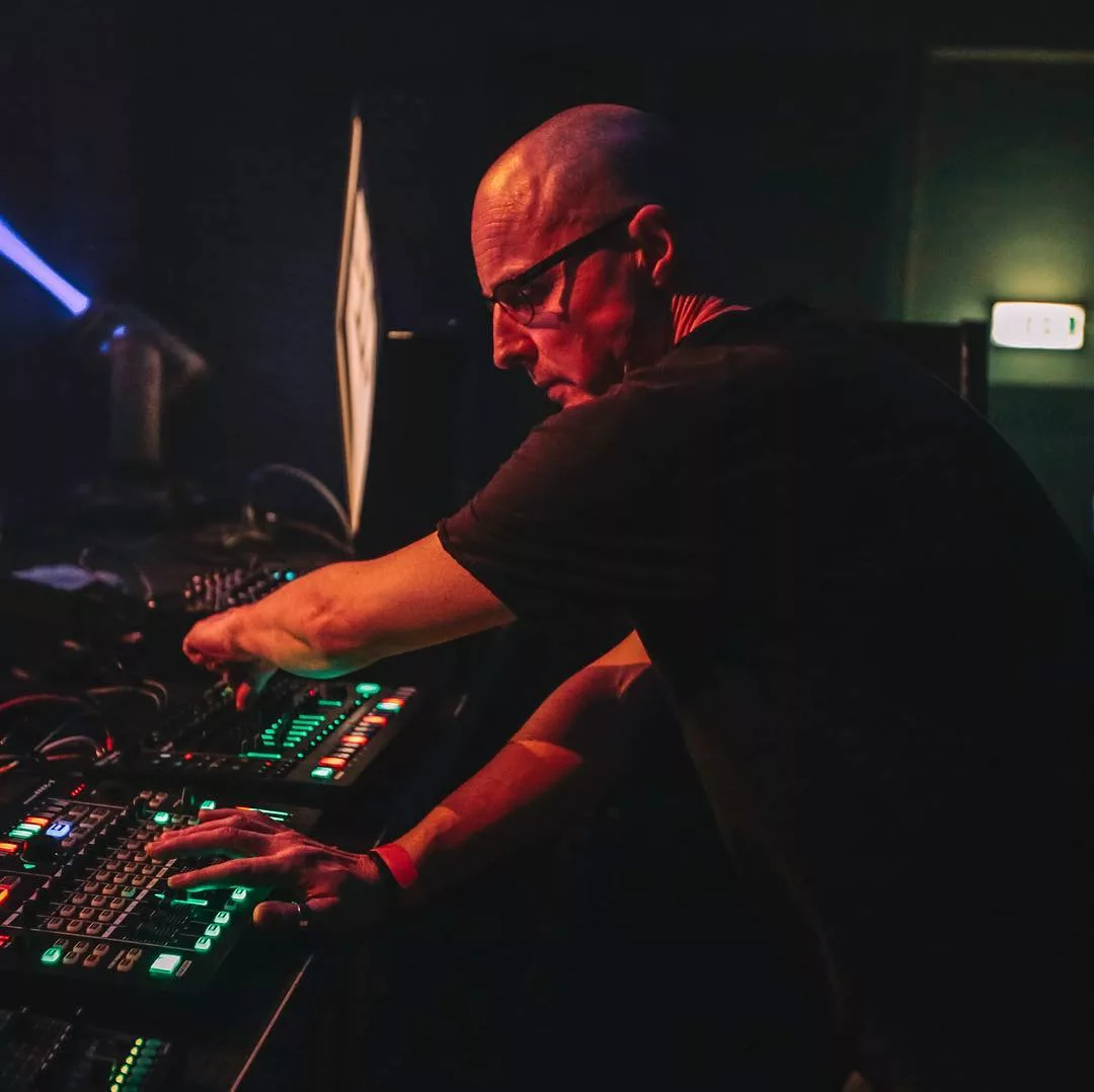 Menea el bote con JEROEN SEARCH, escucha adrenalina pura en #FDM2024