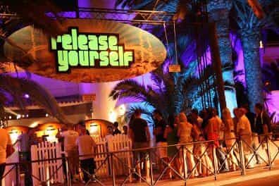 Release Yourself ahora en Armada Nights
