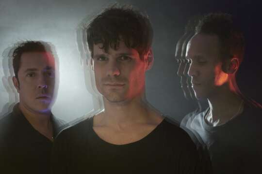 Disfruta del Essential Mix de Apollonia.