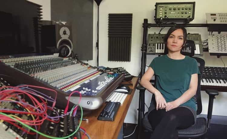 Adriana Lopez, Cosmin TRG y más se suman al ‘We Are Not Alone Pt. 3’ de Ellen Allien