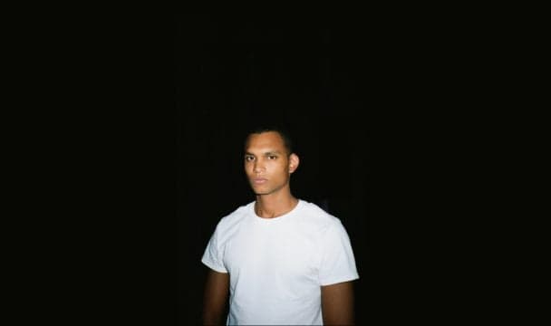 Bambounou confirma su nuevo debut en Whities