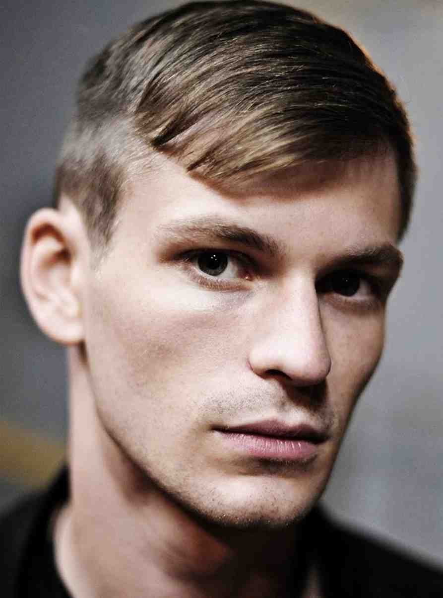 Benjamin Mull debuta en H-Productions con remix de Cari Lekebusch