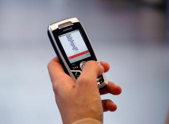 Como bloquear los mensajes de texto "spam" en tu celular