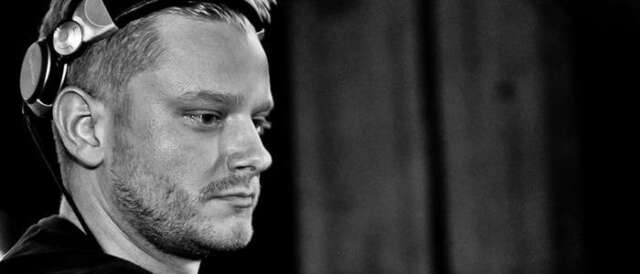 Disfruta la sesión de Joey Daniel en Ibiza