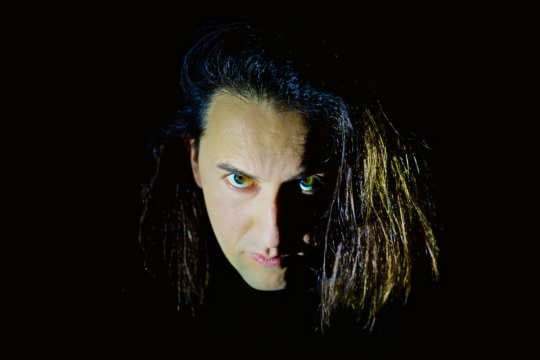 Fabrizio Rat debuta en largo en Odd/Even