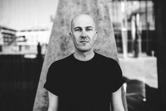 Freedom 2017: Julian Jeweil Chart December 2016