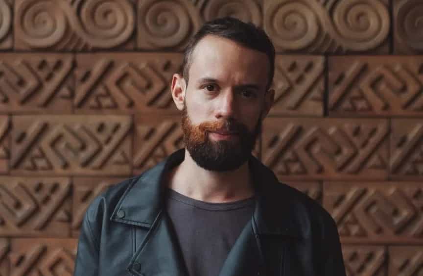 INSANITY CIRCLE continúa bien activo en la producción, ahora presenta Red Room EP