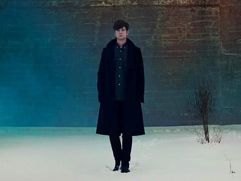 James Blake muestra su descontento con Republic Records