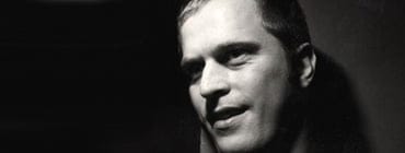 R.I.P. Kenny Hawkes, pionero Inglés.