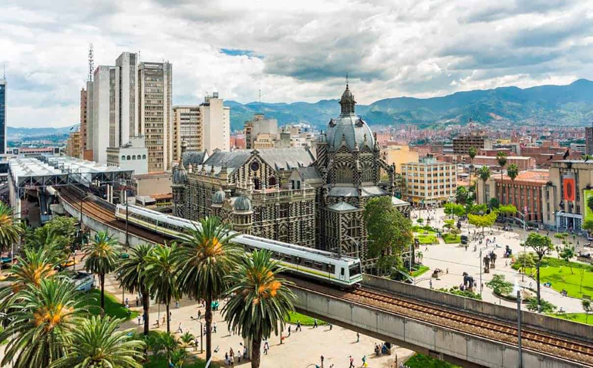 Clínicas de Antioquia se declaran en emergencia hospitalaria