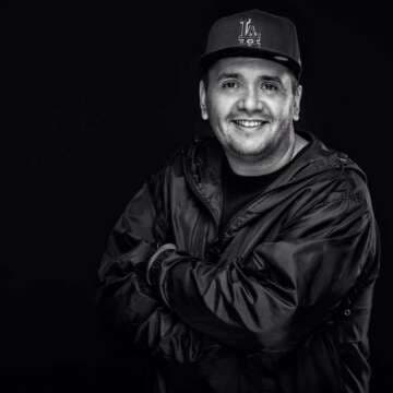 Lauer llega a Permanent Vacation