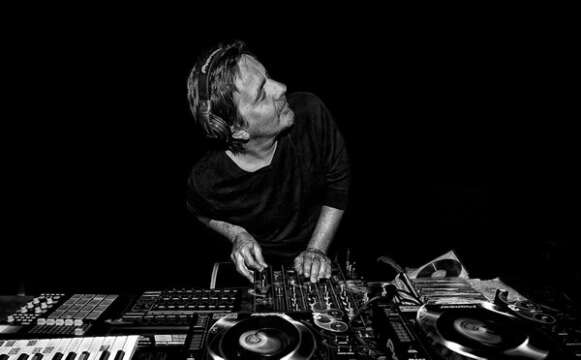 Laurent Garnier anuncia nuevo EP bajo el sello de Modeselektor