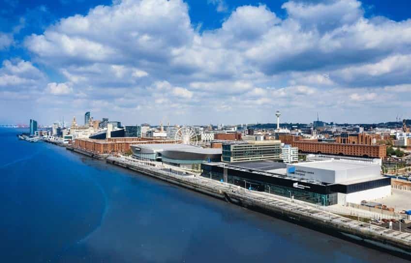 Sorpresa: Liverpool acogerá varios eventos sin distanciamiento social como pruebas piloto anti-covid